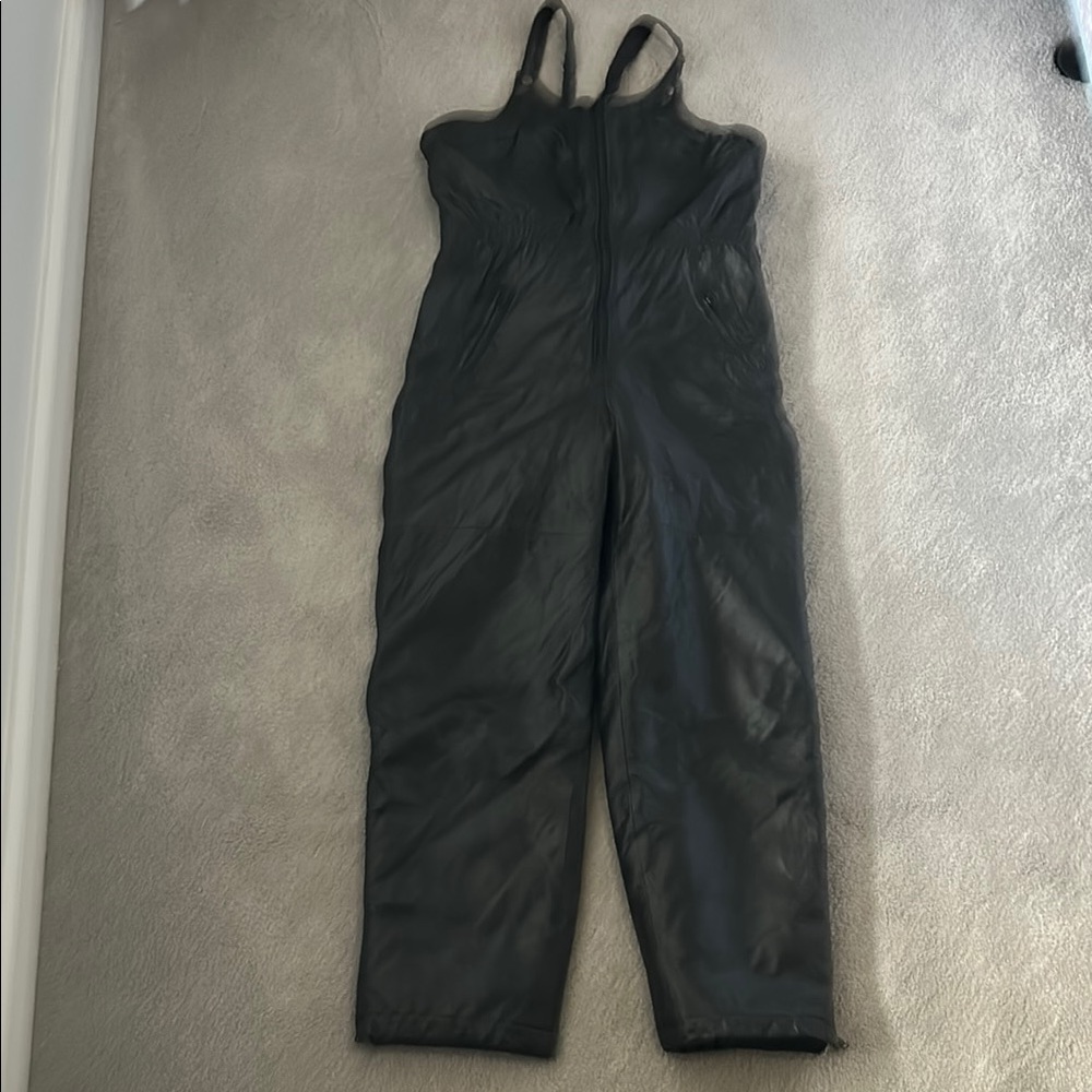 Women’s ANGORA ski leather bibs. Size 12